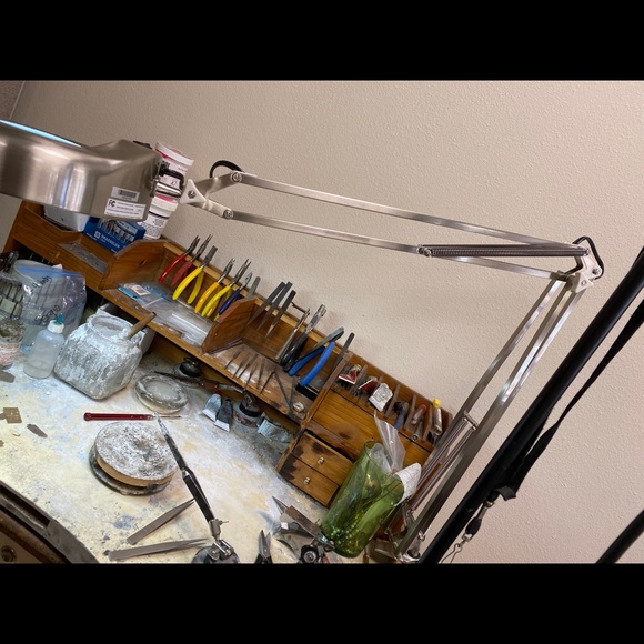 Meet your Posher, Danielle IG: @daniellesabrina - Picture 4 of 15